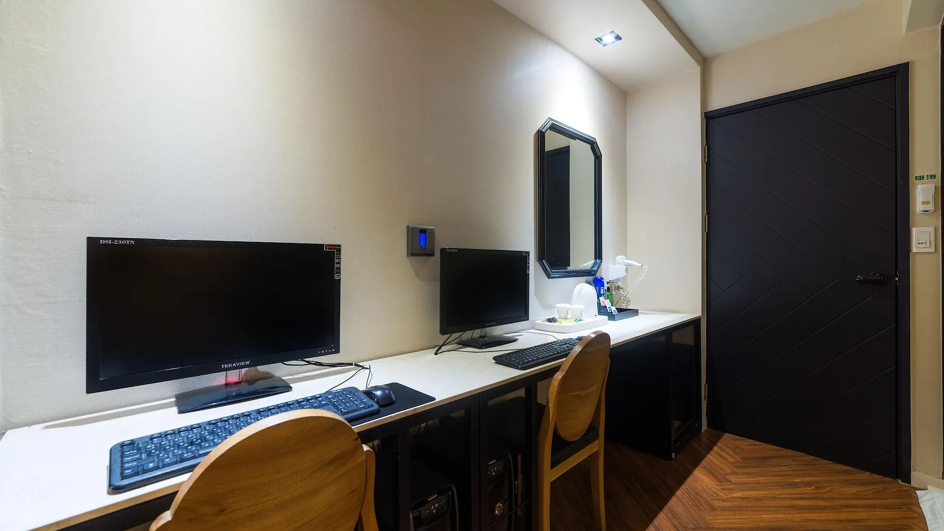 2 Heaven Hotel Songdo Busan