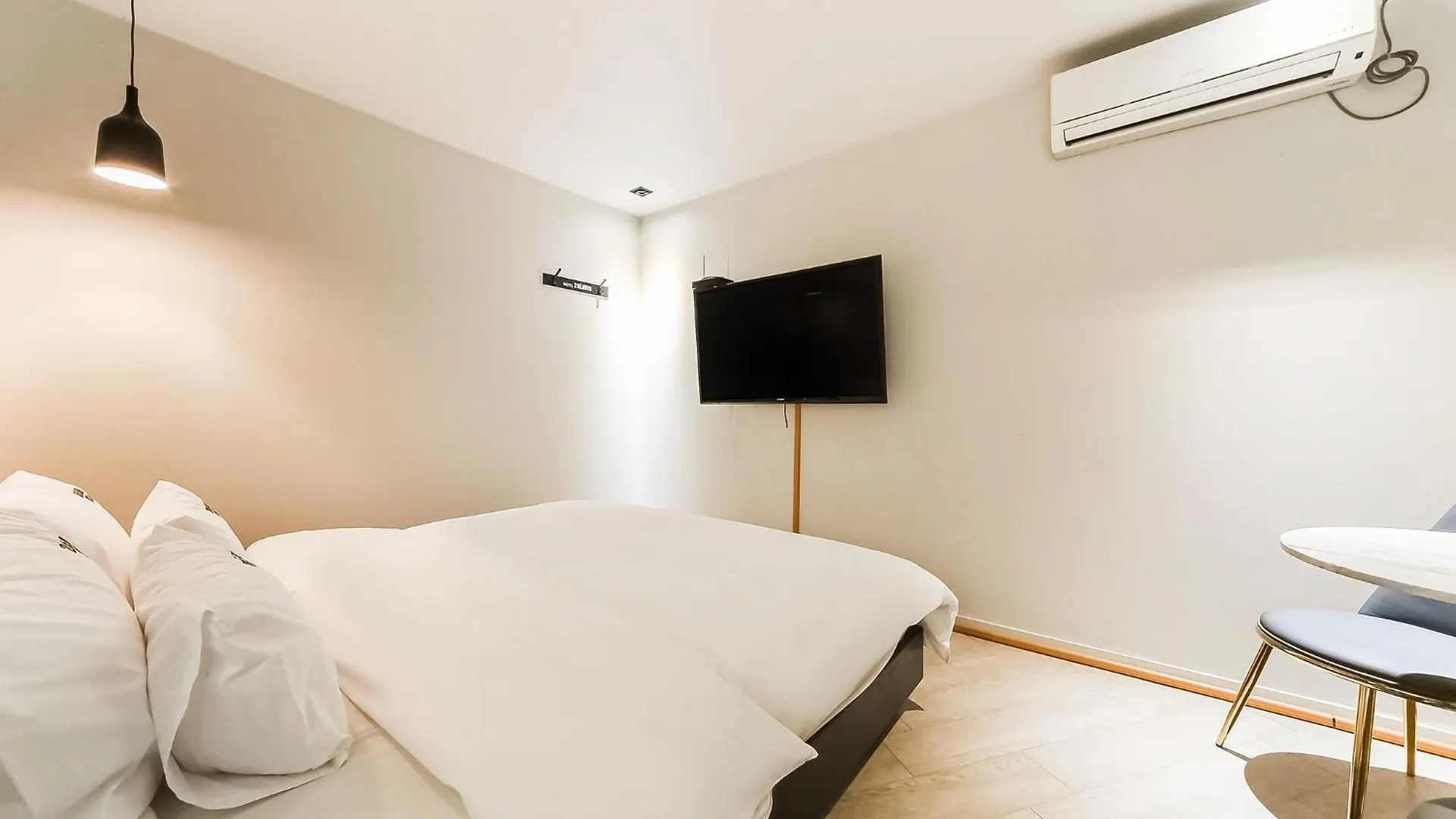 2 Heaven Hotel Songdo Busan South Korea