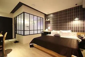 2 Heaven Hotel Songdo Busan